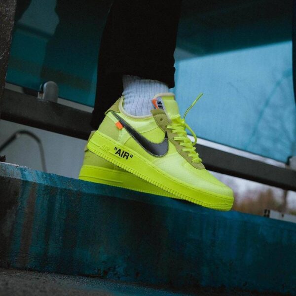 Off-White
