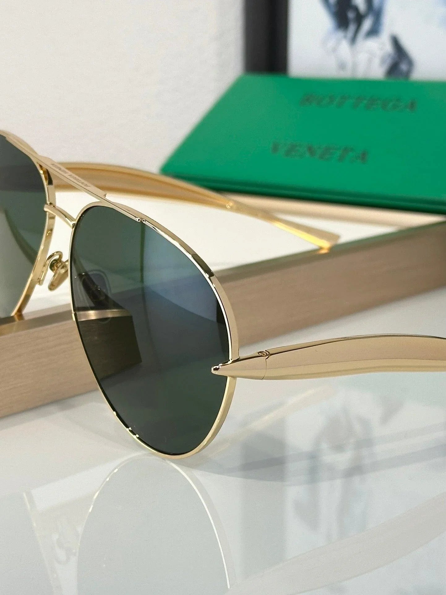 BOTTEGA VENETA BV1305S Unisex Sunglasses ✨