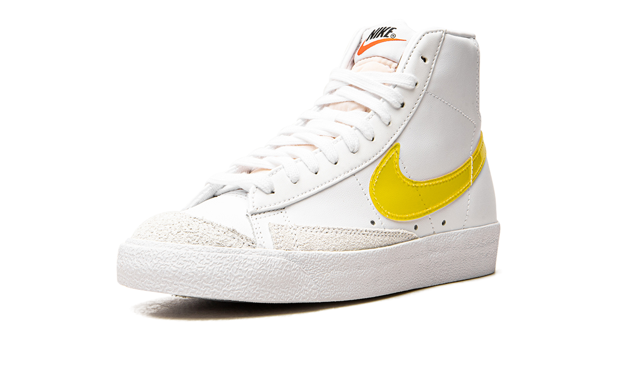 BLAZER MID 77 ESSENTIAL WMNS "Translucent Yellow Swoosh" DJ3050 101