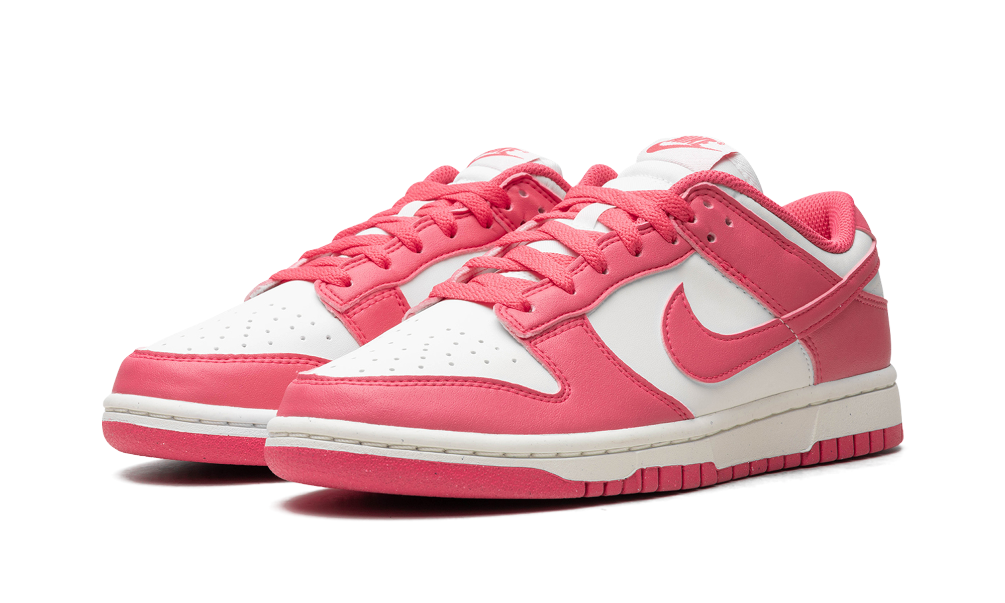 Nike Dunk Low. WMNS "Pink" DD1873-600