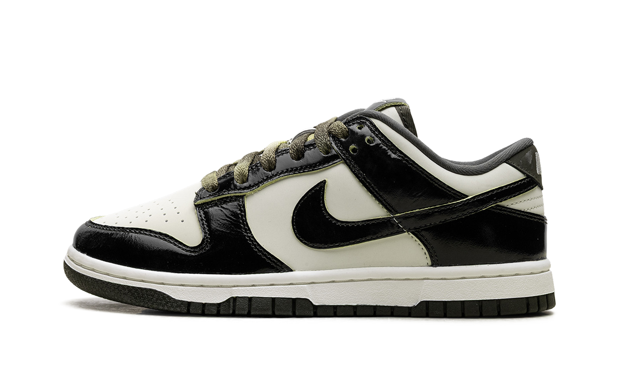Dunk Low SE WMNS "Panda-Monium Pack - Olive" HQ1918 001