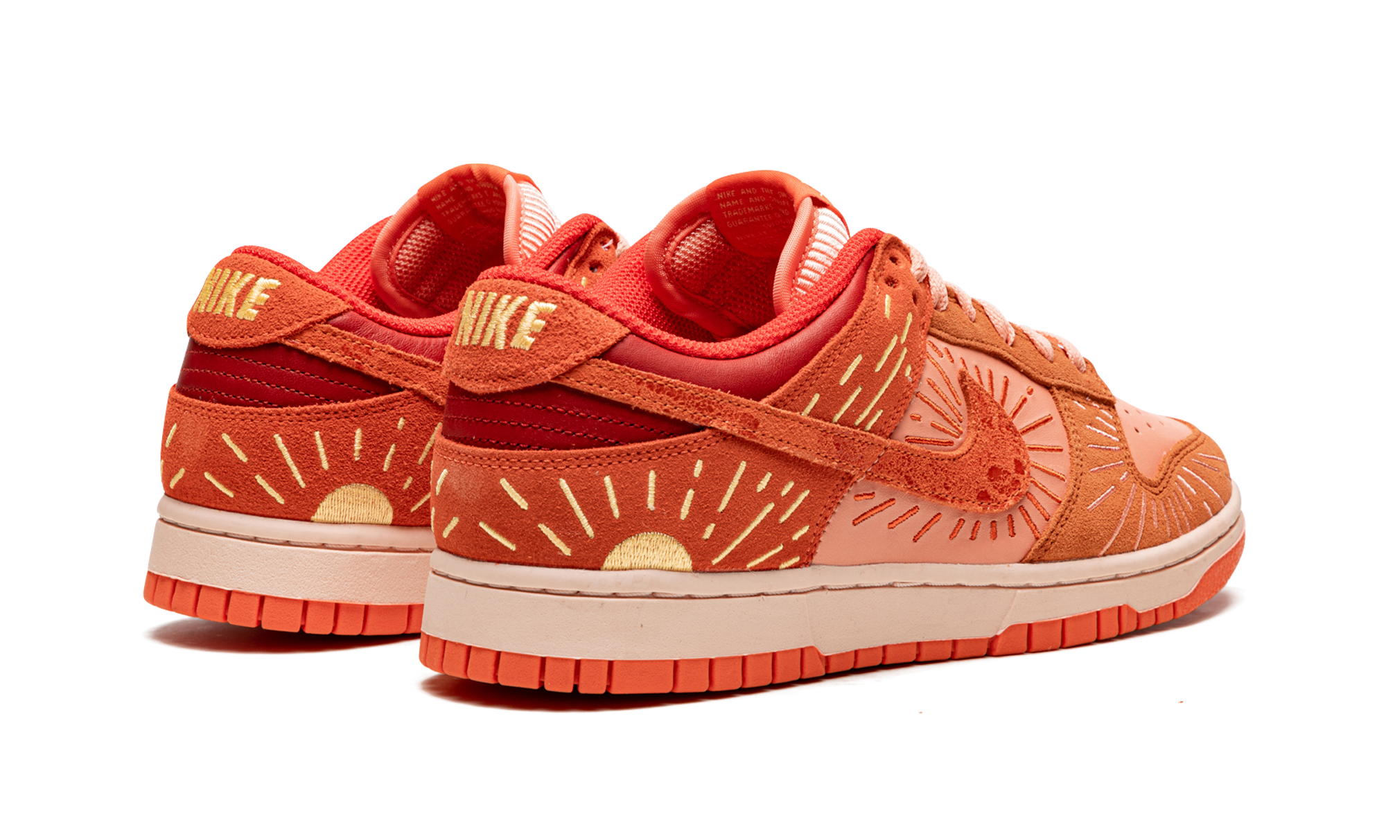 DUNK LO NH MNS WMNS "Winter Solstice" DO6723 800