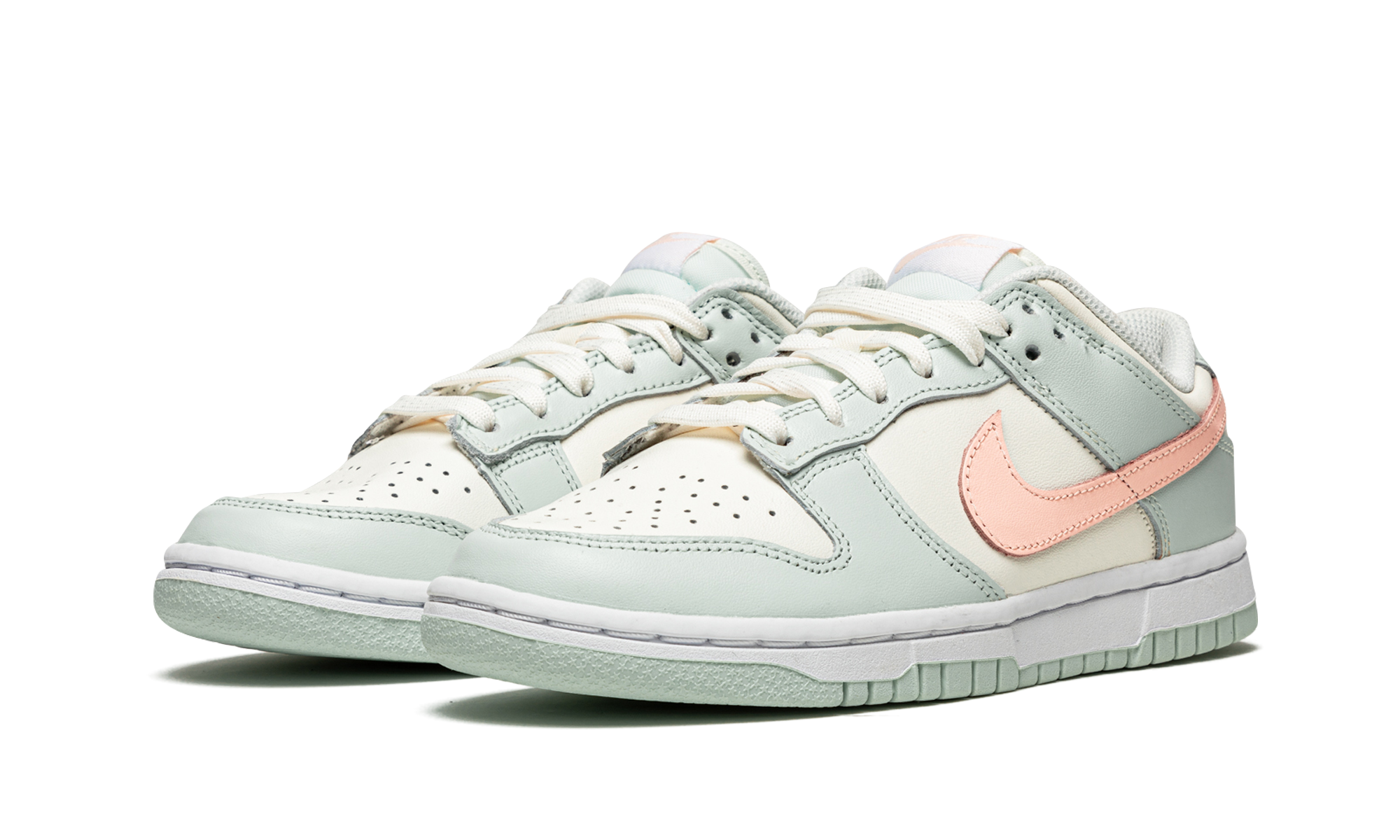 DUNK LOW WMNS "Barely Green" DD1503 104