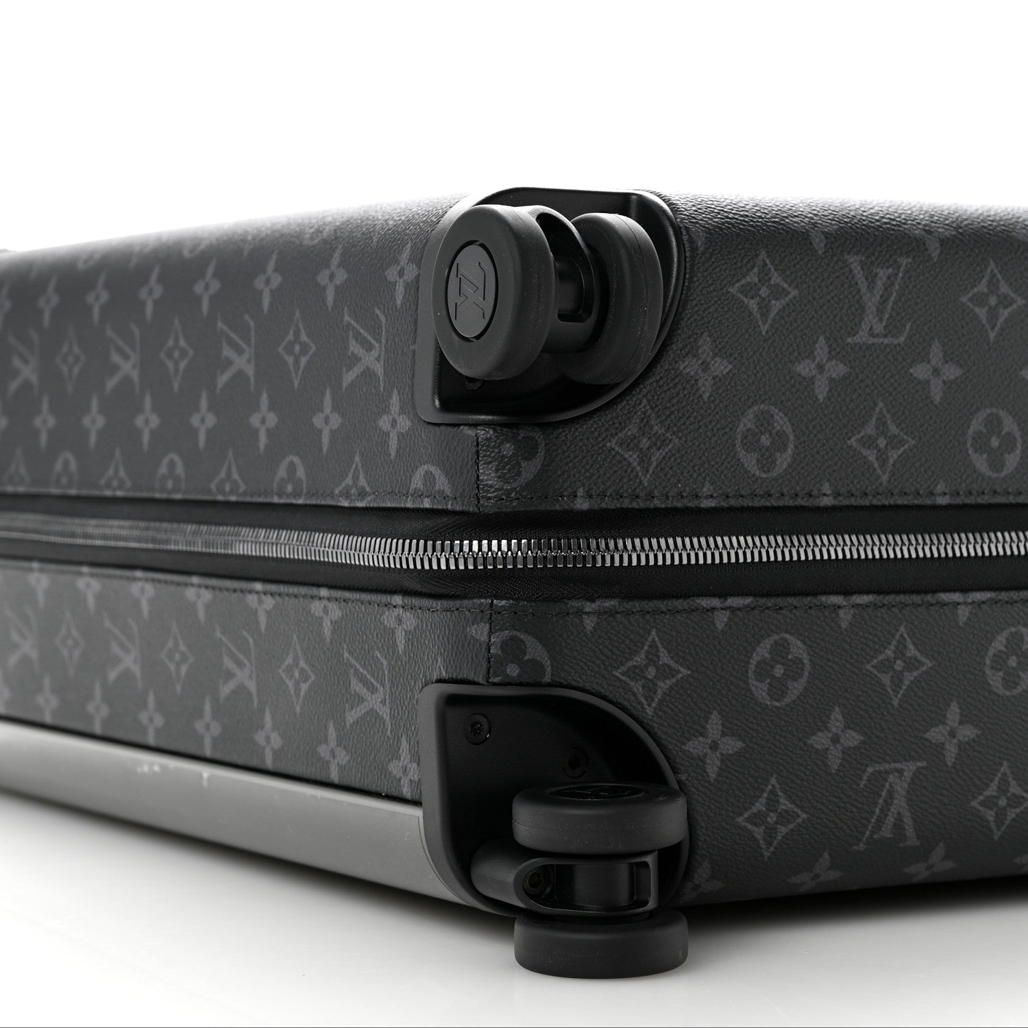 Monogram Eclipse Horizon 50