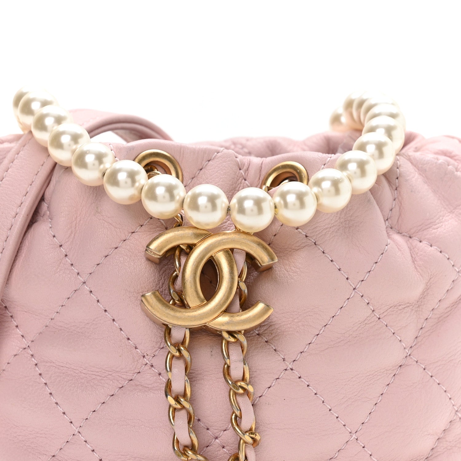 Calfskin Quilted Pearl Mini About Pearls Drawstring Bucket Light Pink