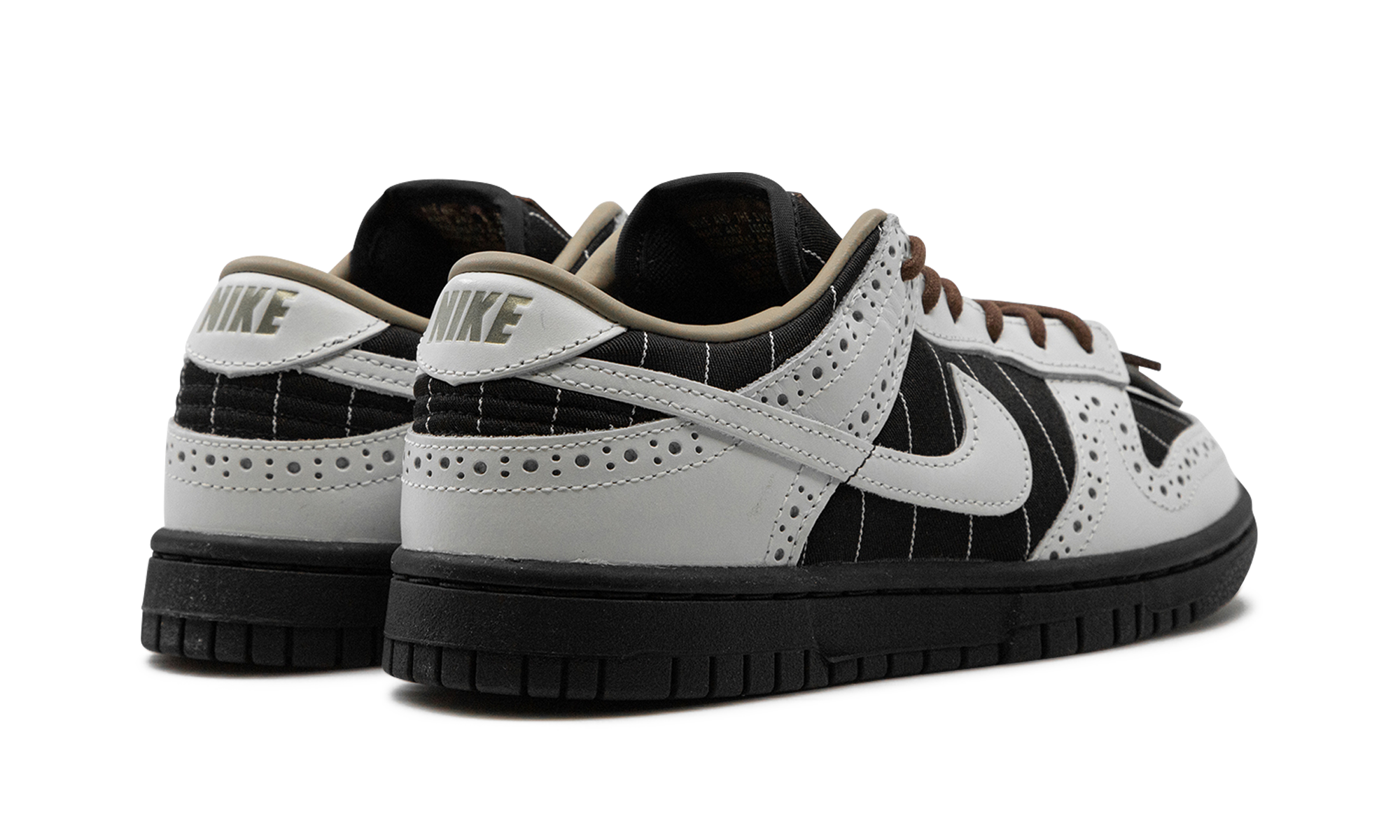 Dunk Low LX WMNS "Brogue Pinstripe" FV3642 010