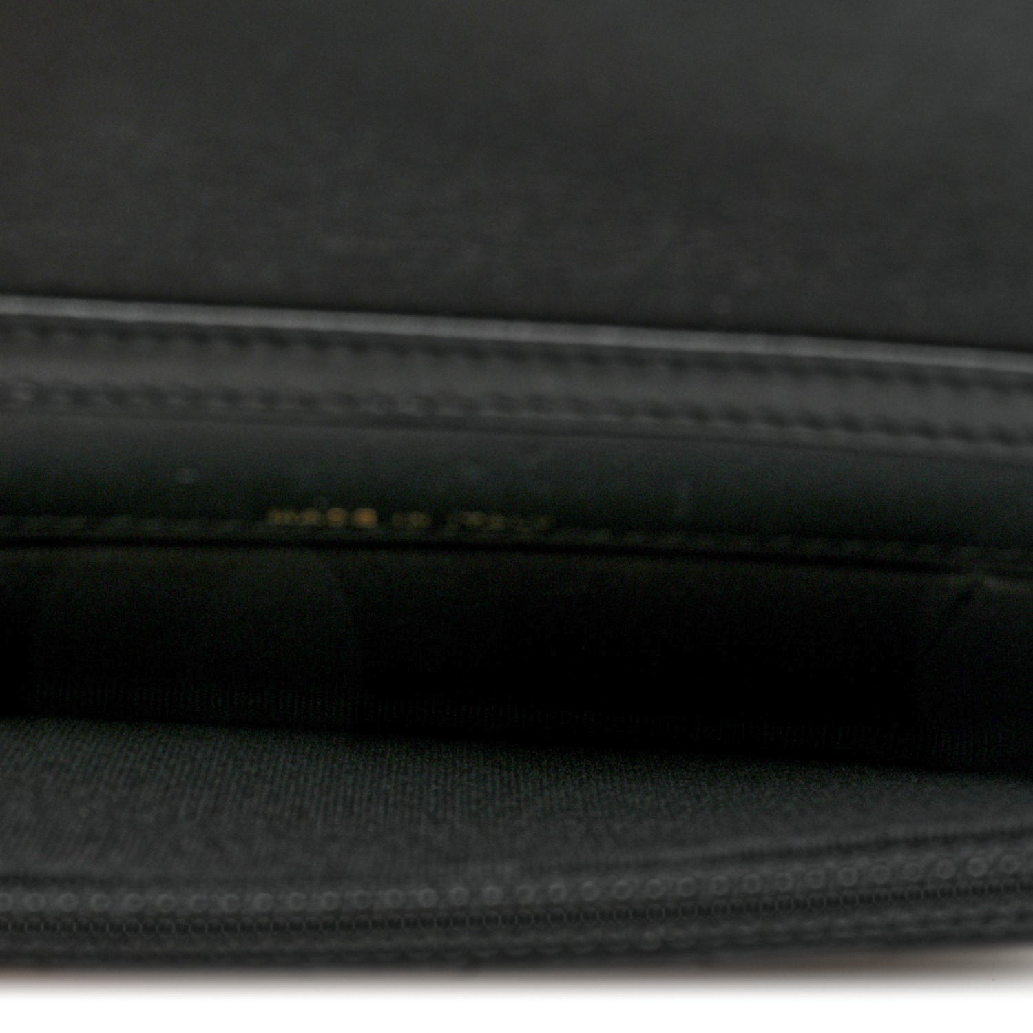 Calfskin Quilted Maxi Pearls Clutch With Chain Black