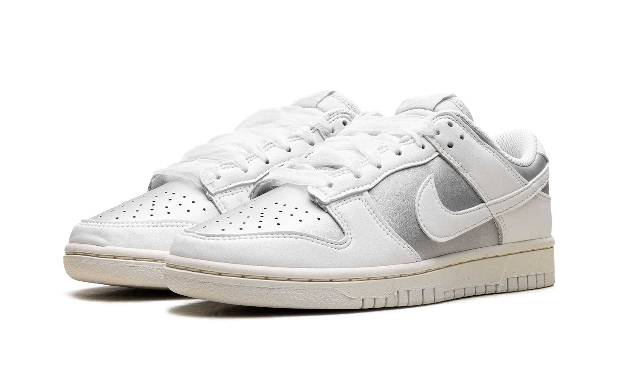 Dunk Low Next Nature WMNS "Sheer Lace Pack - Metallic Platinum" IB7311 001