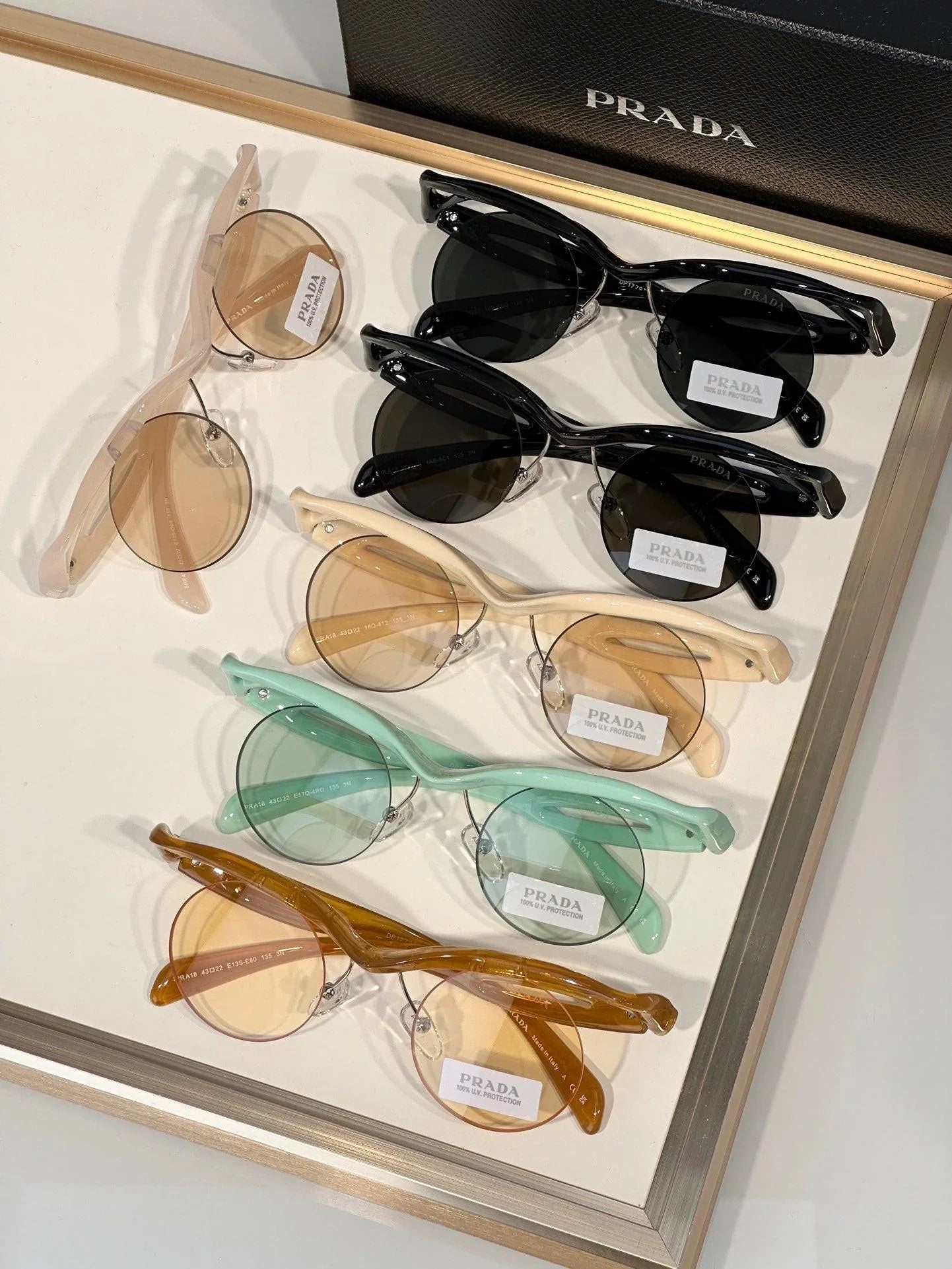 PRADA PR A18S - BLACK-PEACH-GREEN | SUNGLASSES Unisex 🟥