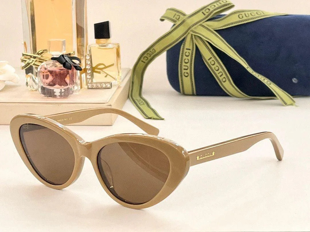 Gucci GG1170S Cat Eye Ladies Sunglasses✨