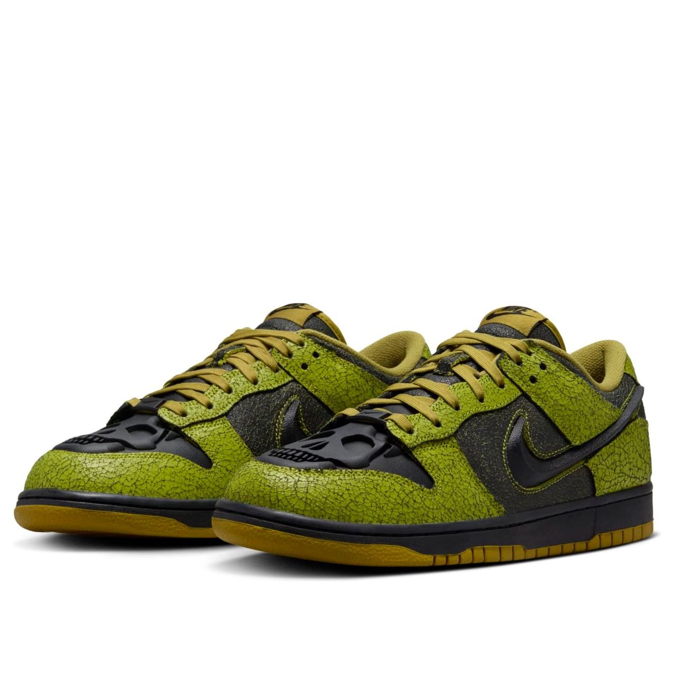 Nike Dunk Low ‘Halloween’