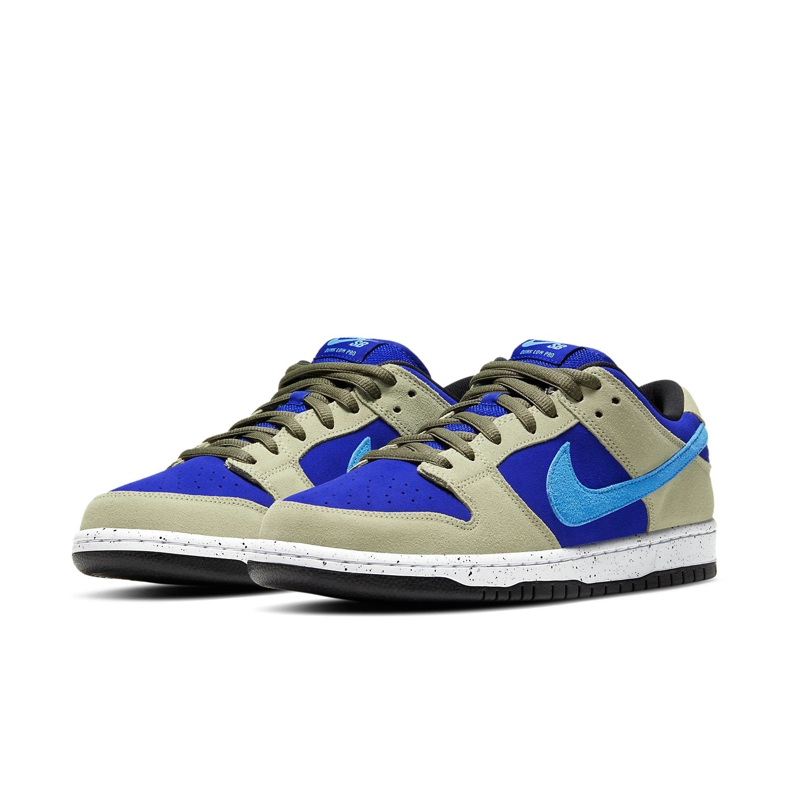 Nike SB Dunk Low ‘ACG Celadon’