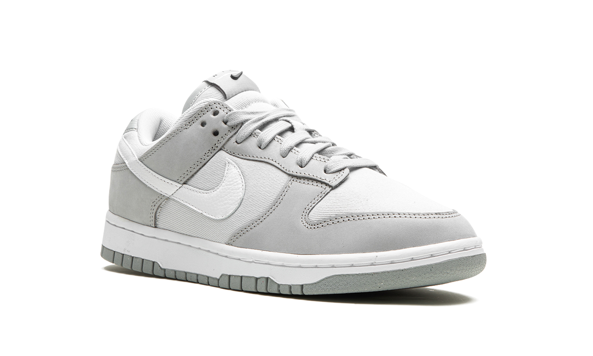 DUNK LOW LX NBHD WMNS "Light Smoke Grey" FB7720 002