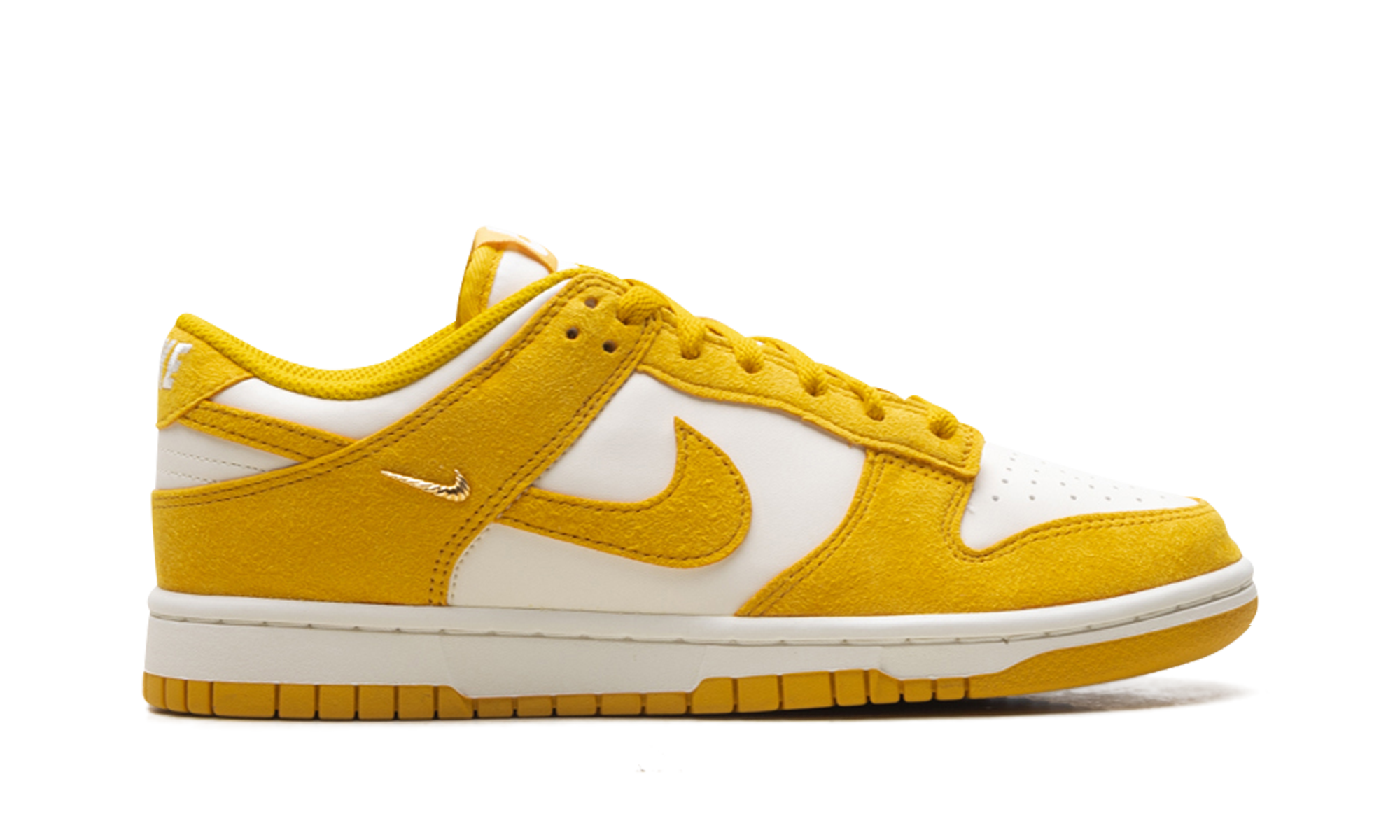 Dunk Low WMNS "Dark Sulfur Gold Mini Swoosh" IB4417 101