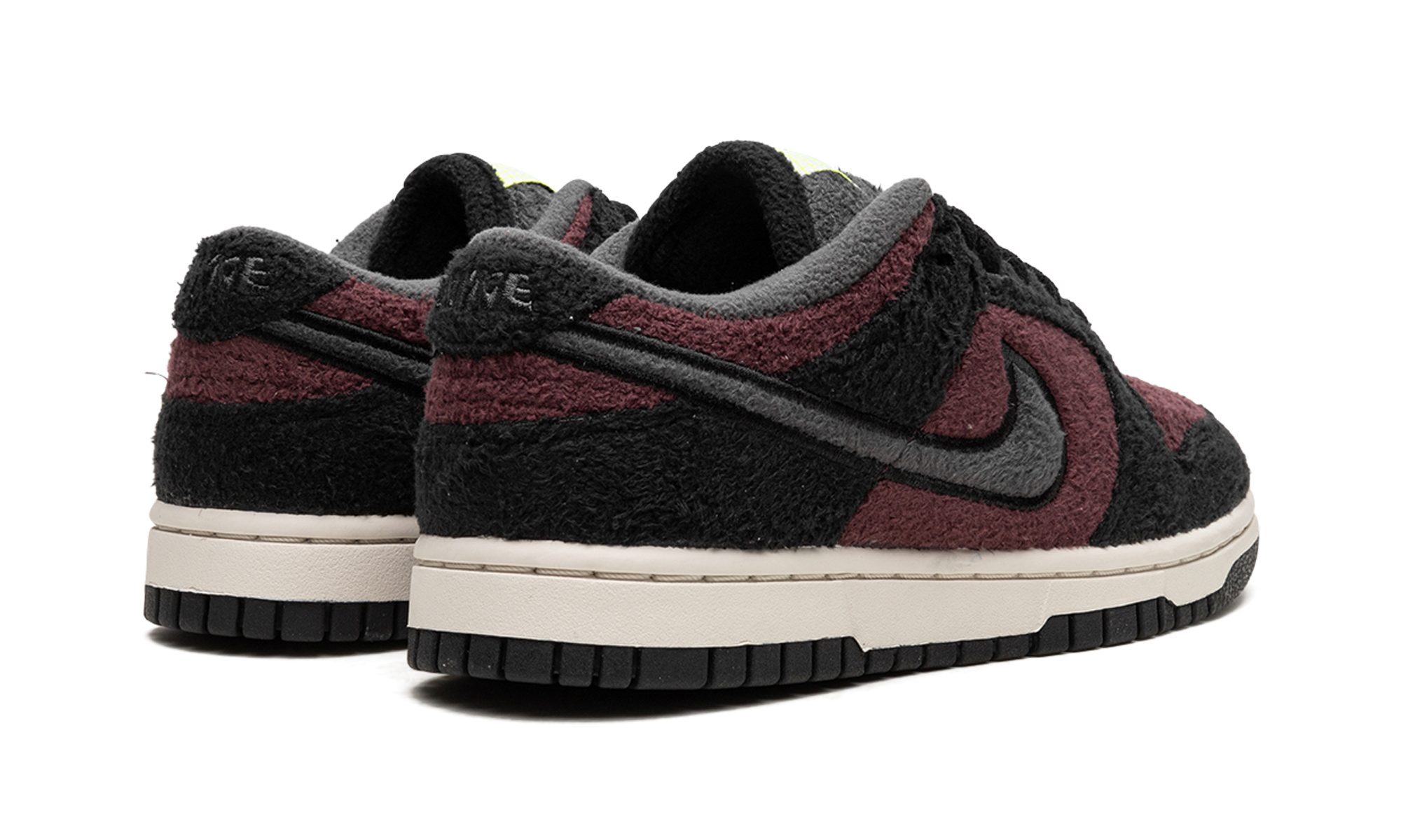 DUNK LO MNS WMNS "Fleece Pack Burgundy Crush" DQ7579 600