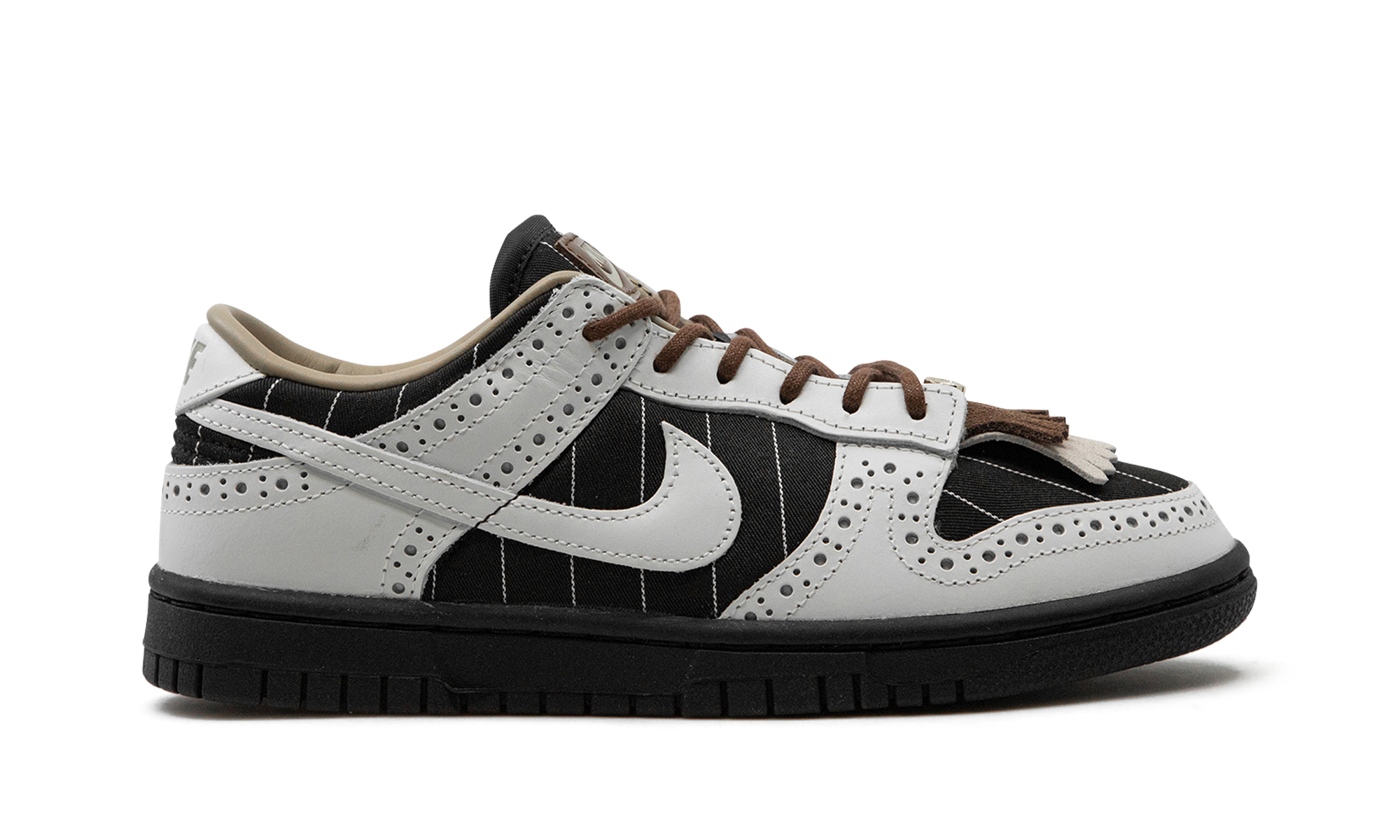 Dunk Low LX WMNS "Brogue Pinstripe" FV3642 010
