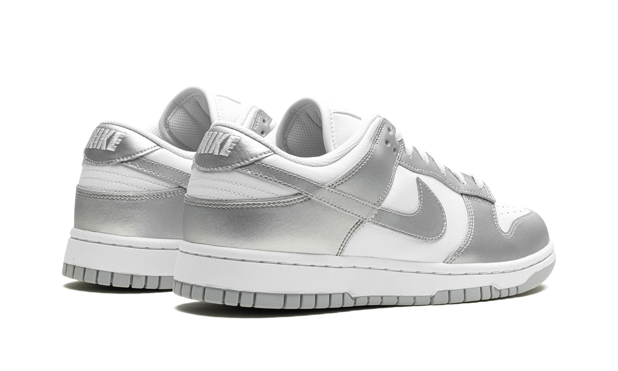 DUNK LOW WMNS "Metallic Silver" FV1311 100