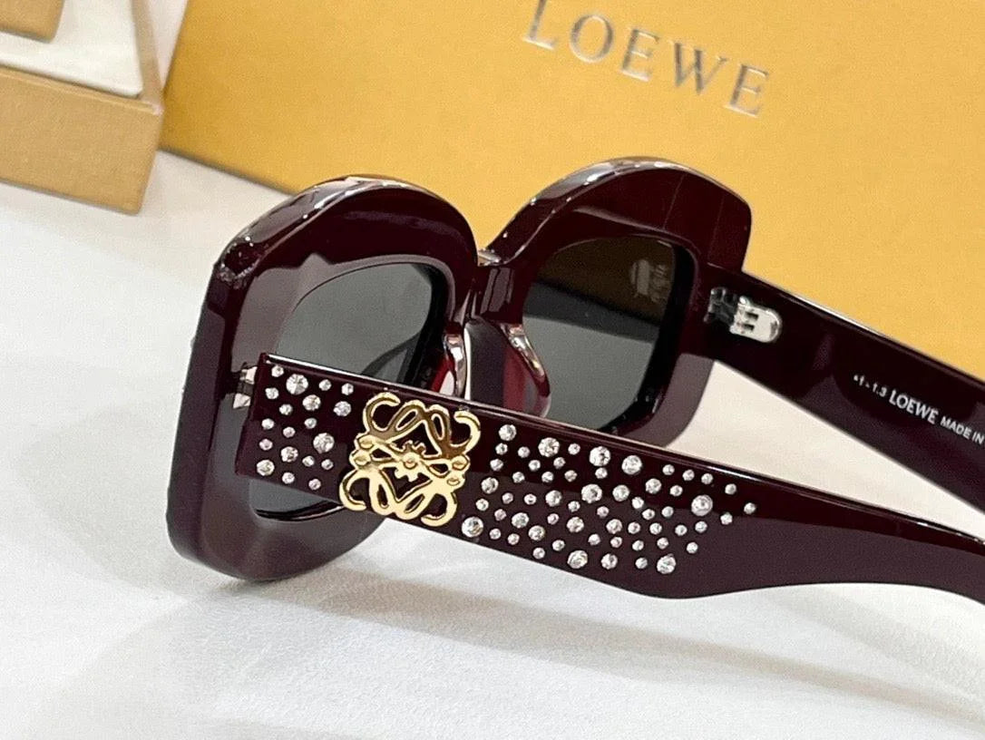 NEW SEASON Loewe Pavé Screen LW 4114 IS 90A Geometric Sunglasses ✨