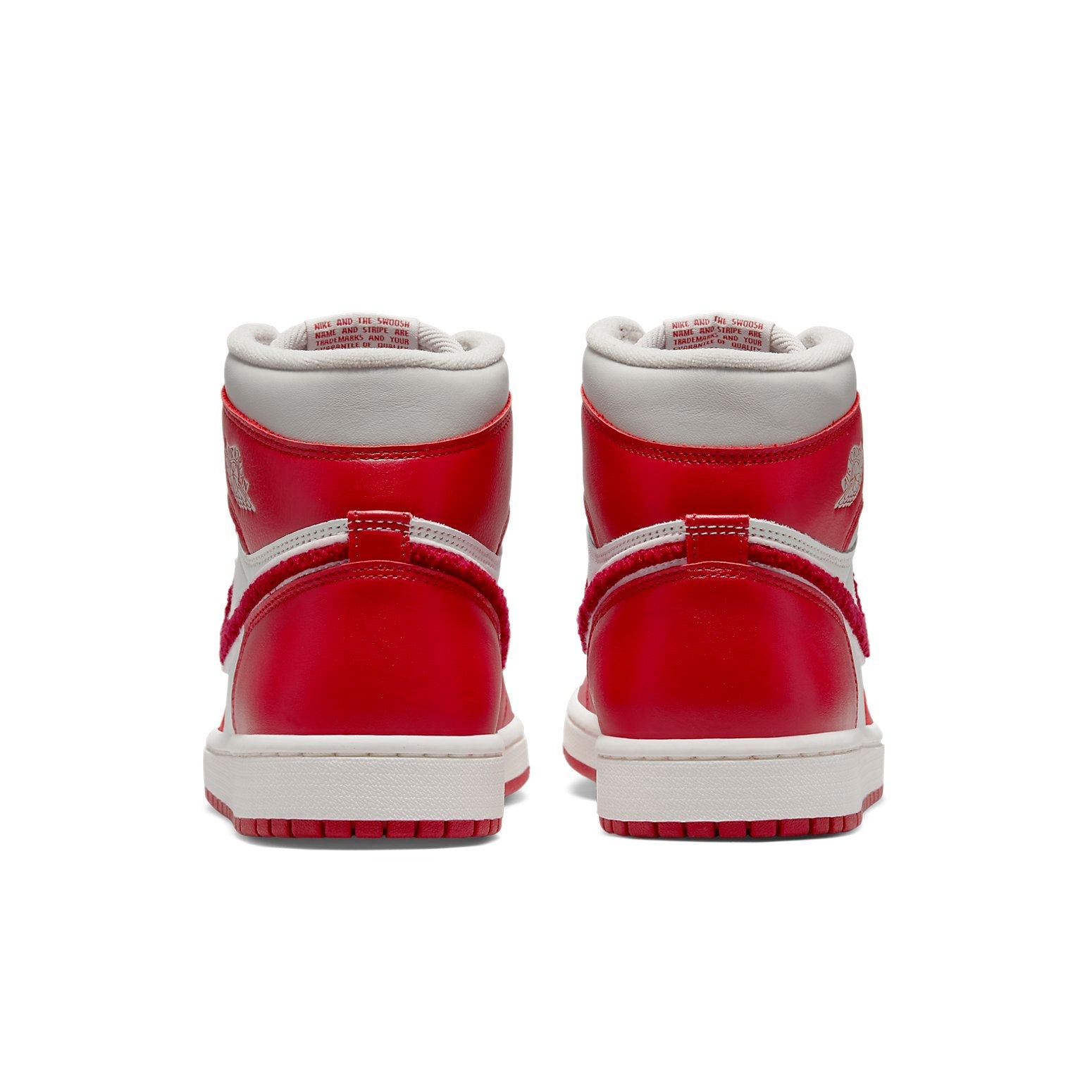 Air Jordan 1 High OG ‘Newstalgia Chenille’