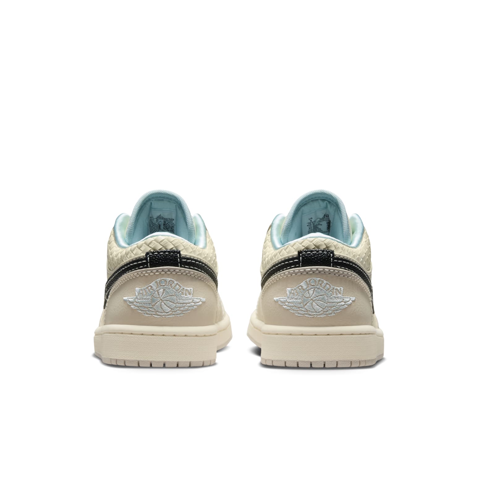 Air Jordan 1 Low SE ‘Sanddrift’
