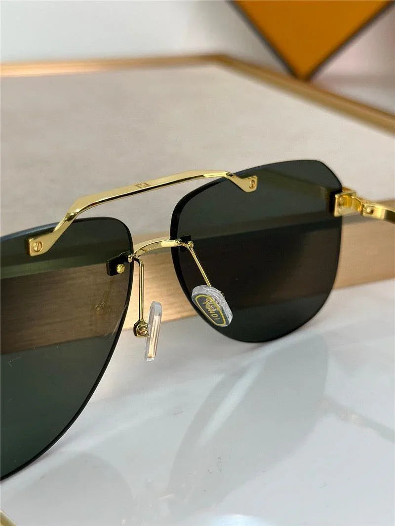 Fendi Sky FE 40115U 32G Sunglasses✨