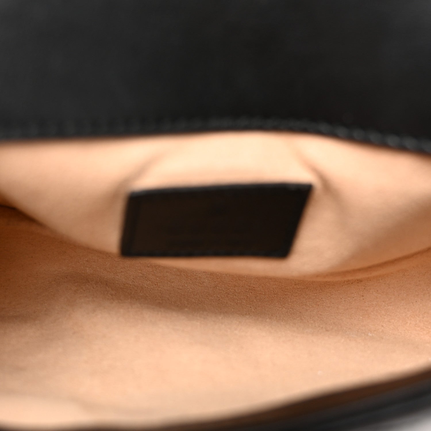 Calfskin Matelasse Monochrome GG Marmont Chain Belt Bag Black