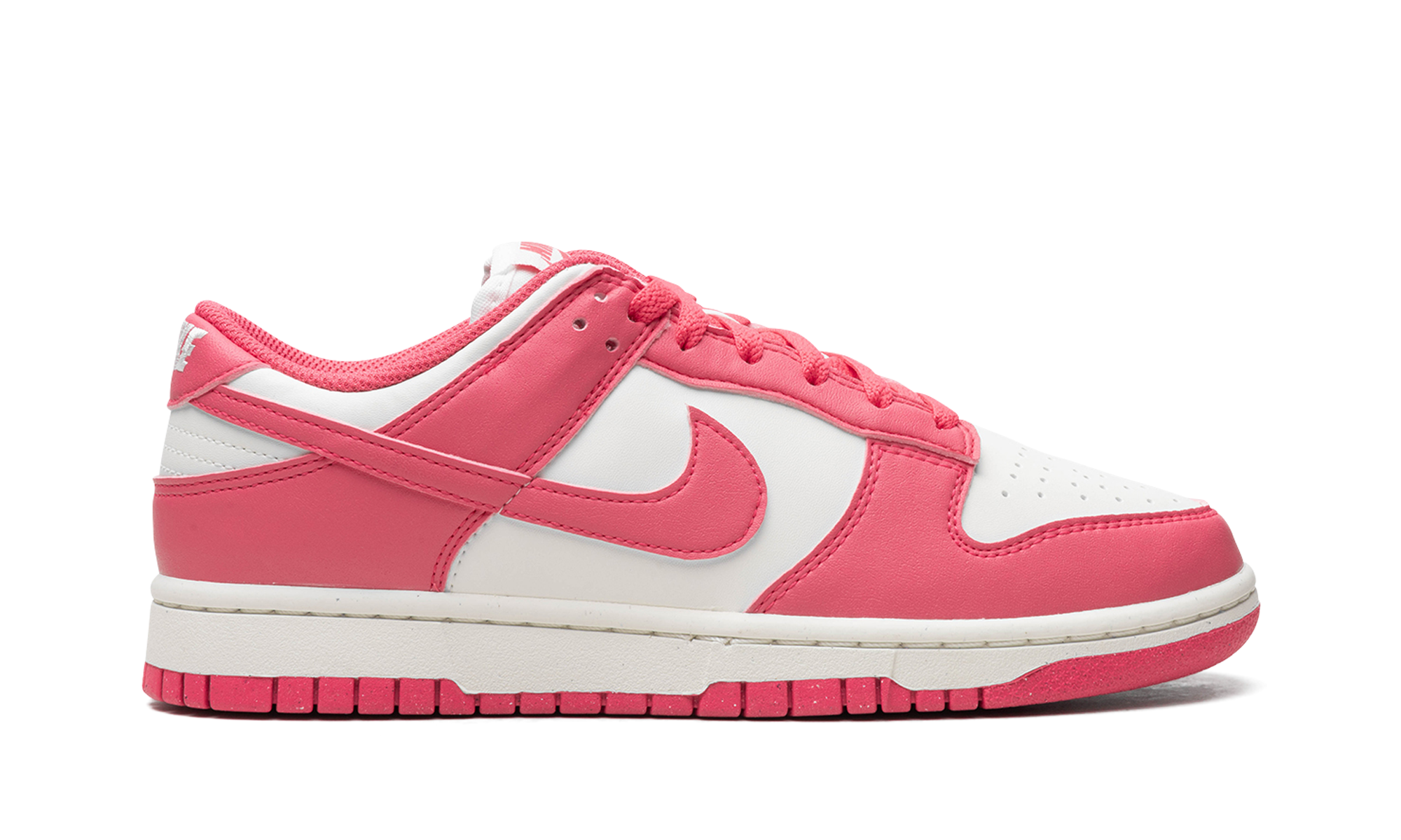 Nike Dunk Low. WMNS "Pink" DD1873-600