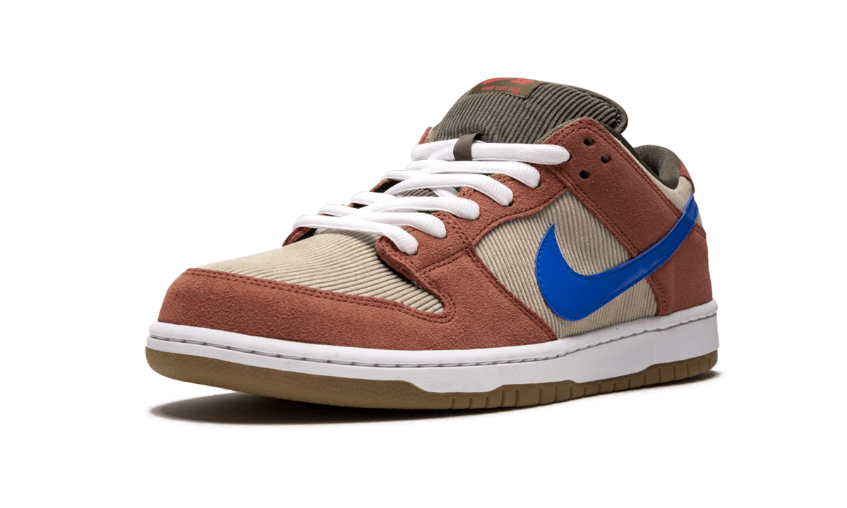 SB Dunk Low Pro "Corduroy" BQ6817 201
