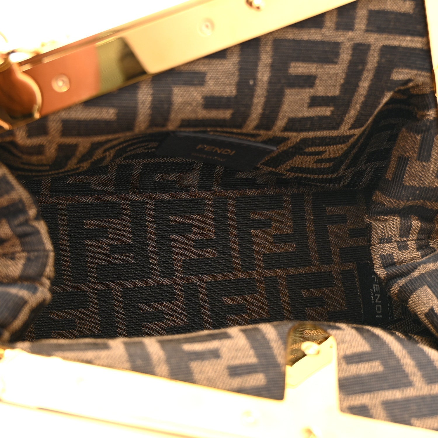Shiny Nappa Small Fendi First Poudre