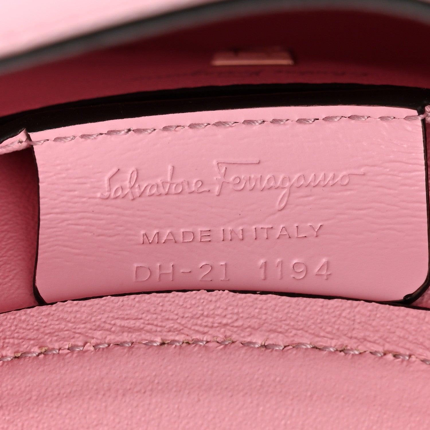 Calfskin Small Trifolio Bucket Shoulder Bag Cheerleader Pink