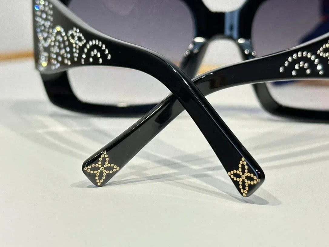 Louis Vuitton Women&