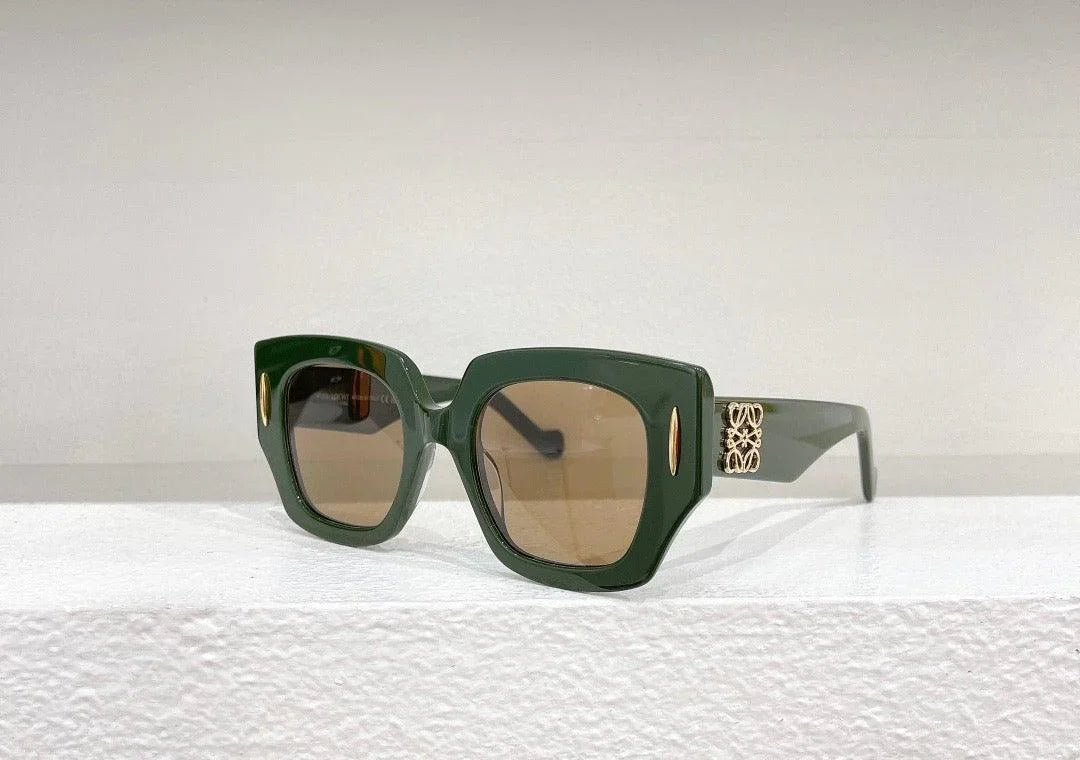LOEWE Screen Women&