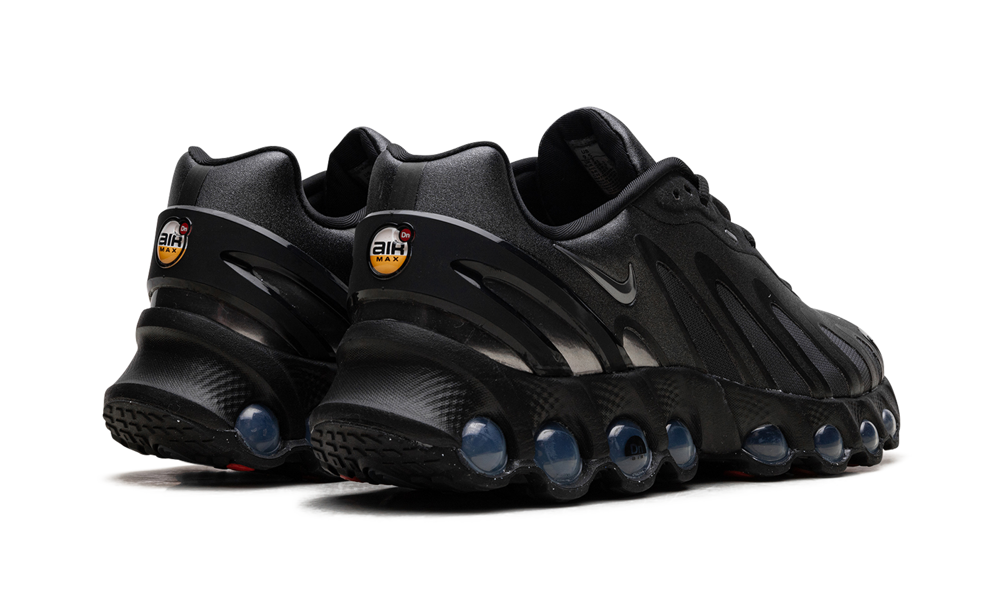 Air Max Dn8 WMNS "Black Metallic Dark Grey" HF5509 002