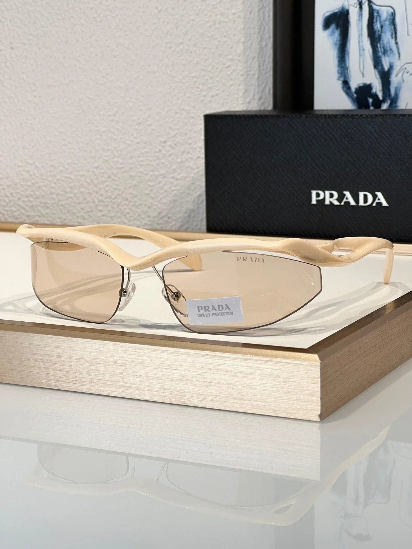 PRADA PR A25S (1AB5S0)- BLACK-PEACH-GREEN | SUNGLASSES Unisex 🟥