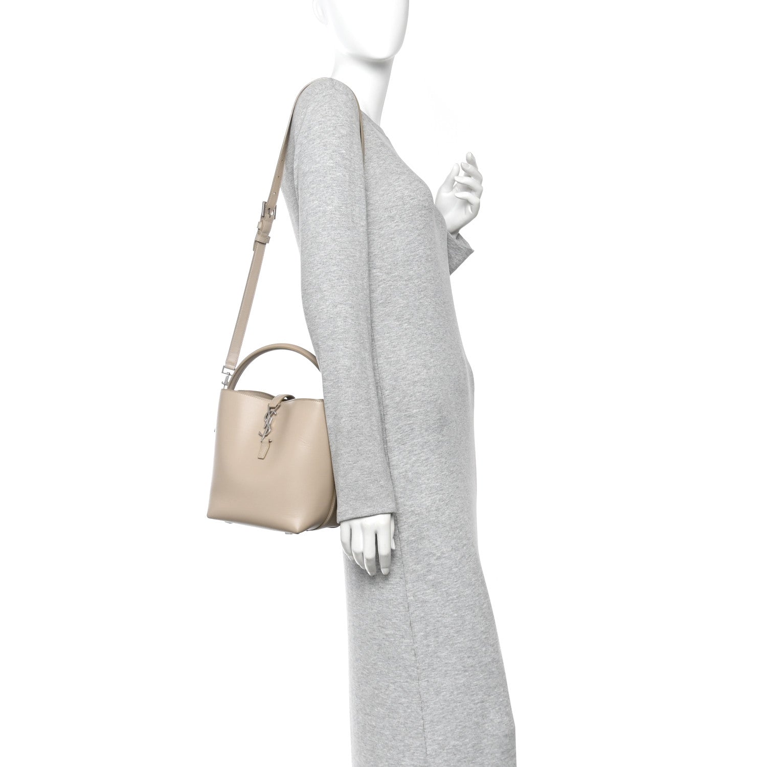 Shiny Calfskin Le 37 Small Bucket Bag Sea Salt