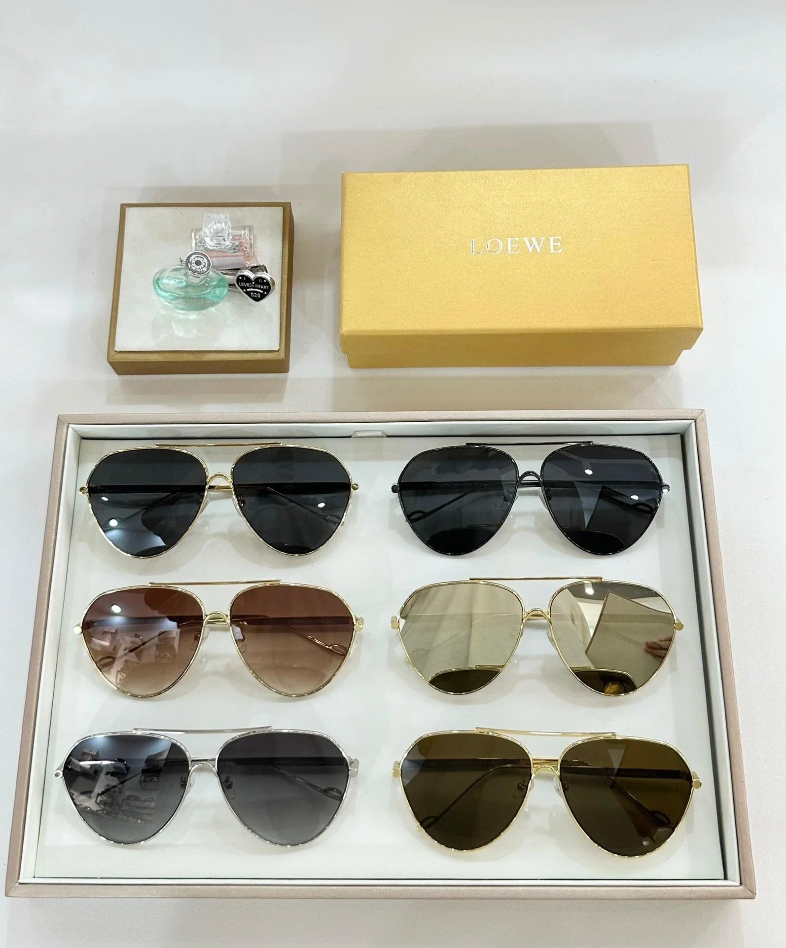 LOEWE Loewe Metal Aviator LW 40067U 30G Unisex Sunglasses ✨