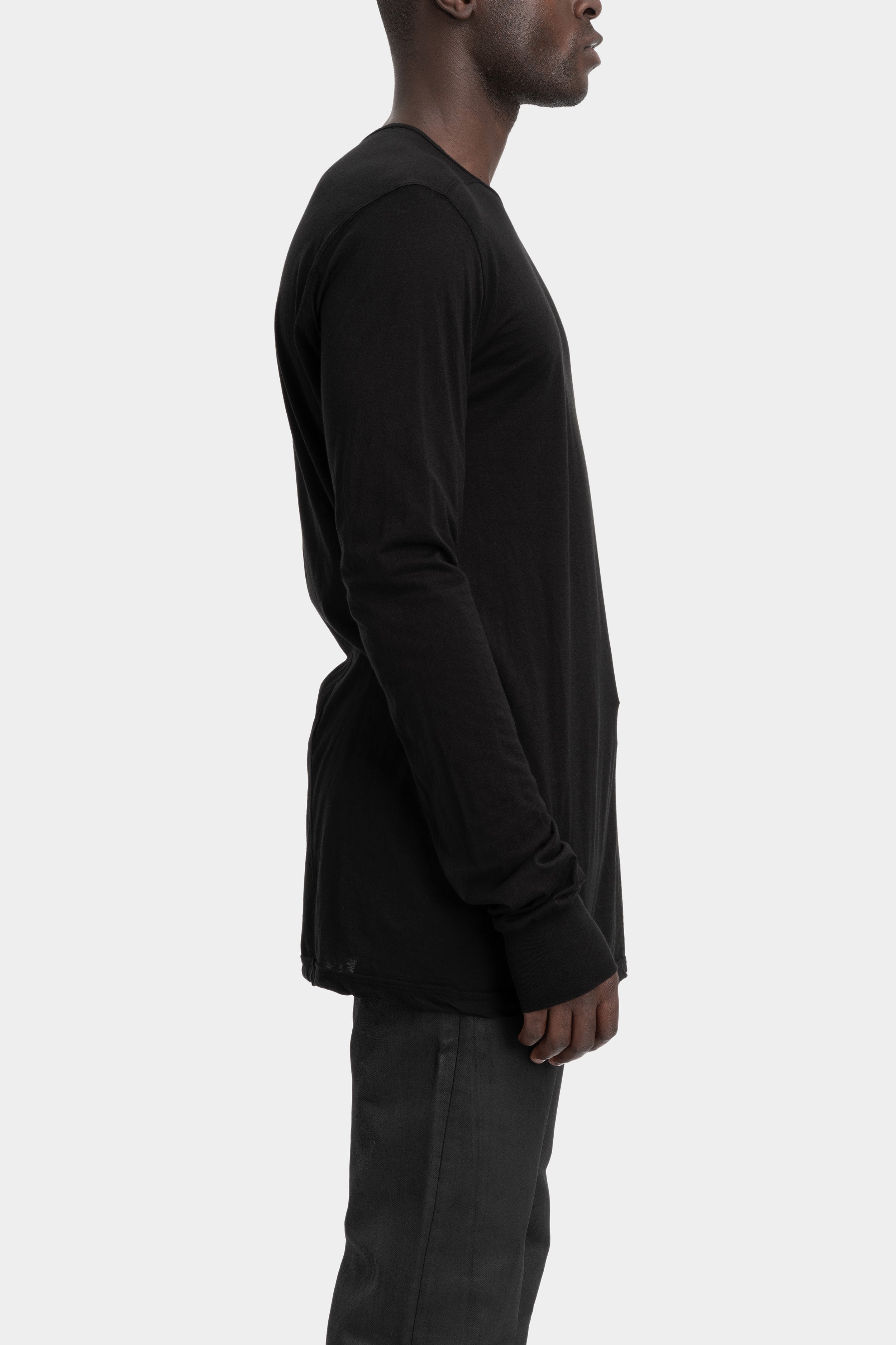 Lightweight Level long-sleeve T-Shirt