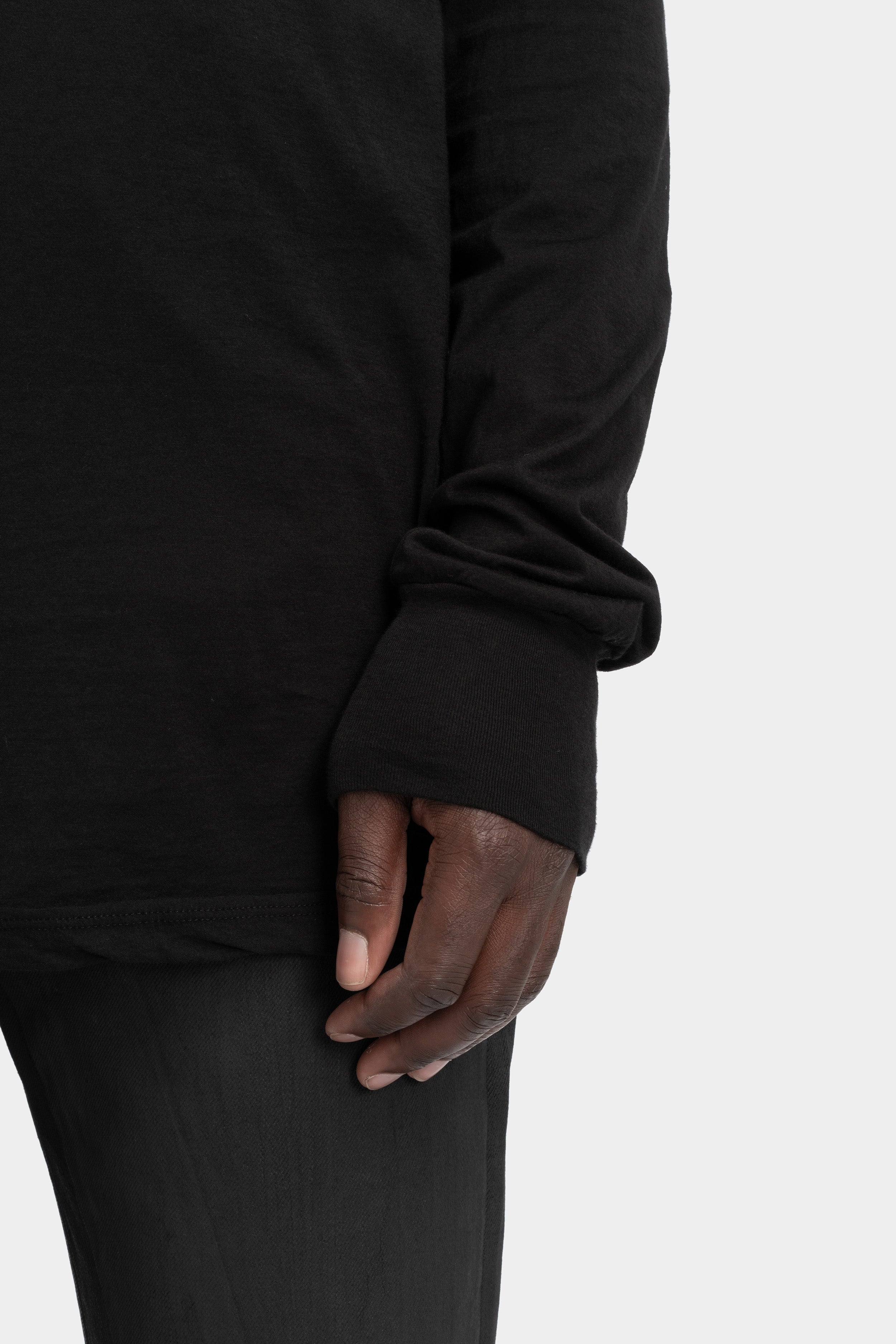 Lightweight Level long-sleeve T-Shirt