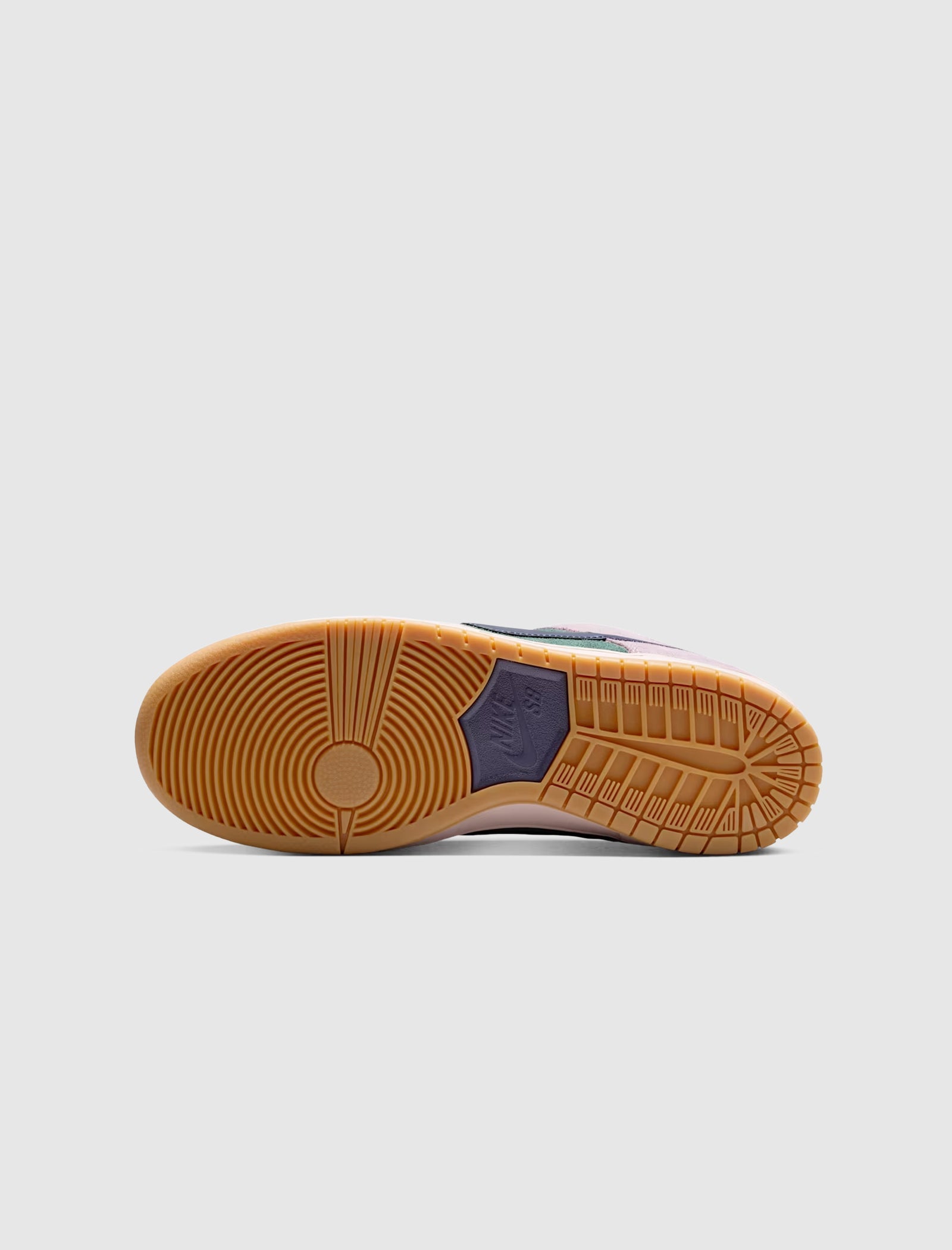 SB DUNK LOW PRO