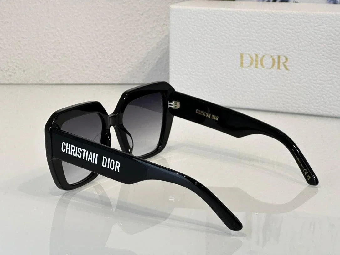 DIOR Square Wildior S3U Sunglasses✨