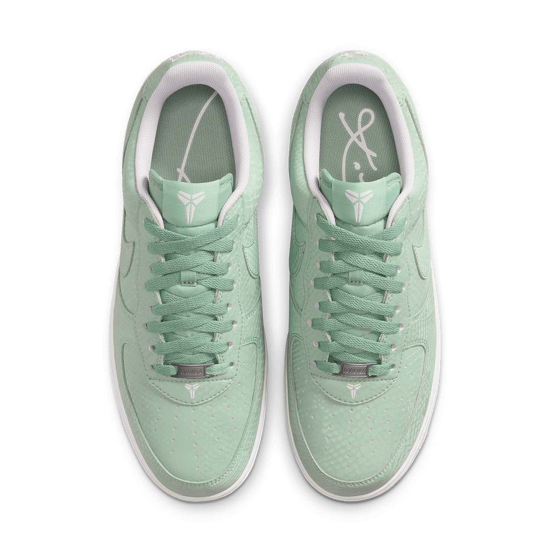KOBE AIR FORCE 1 LOW STEAM&