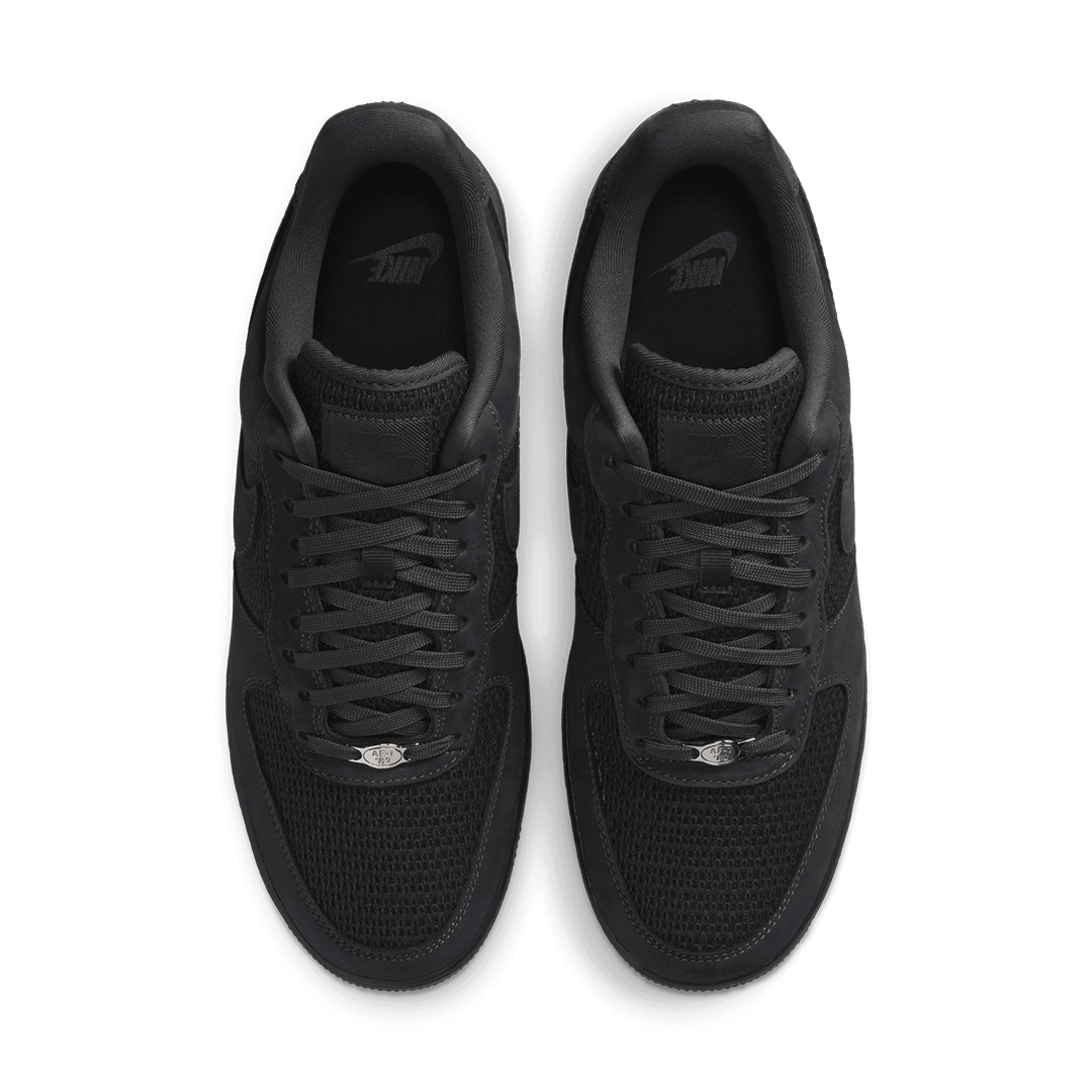 AIR FORCE 1 &
