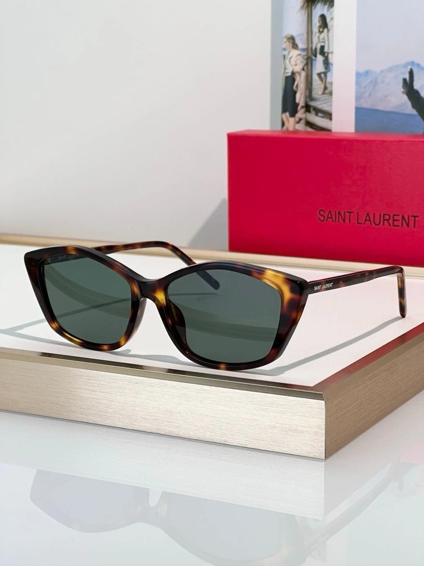 YSL Saint Laurent SL775 Sunglasses ✨