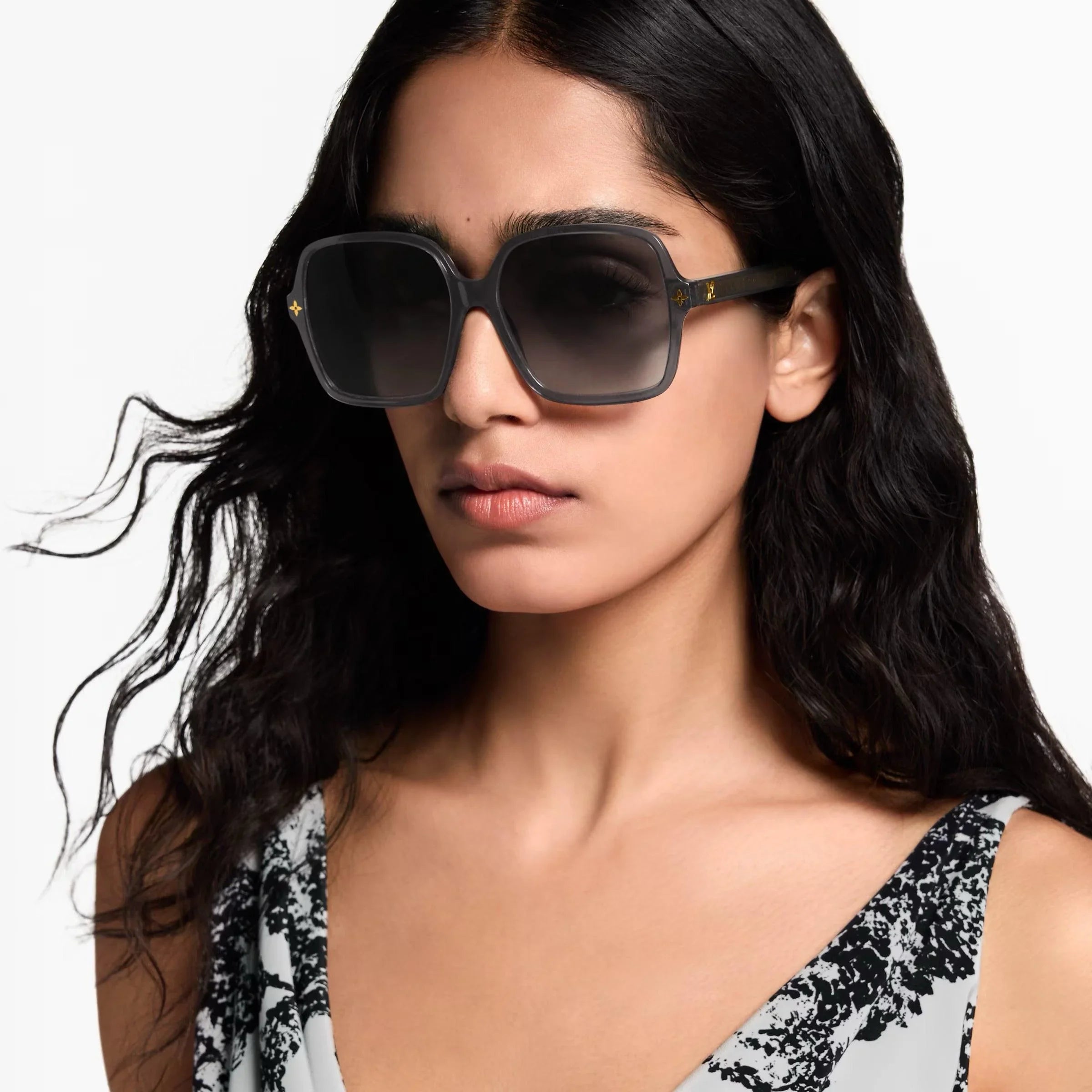 Louis Vuitton Z3044E LV Aura Square Sunglasses ✨