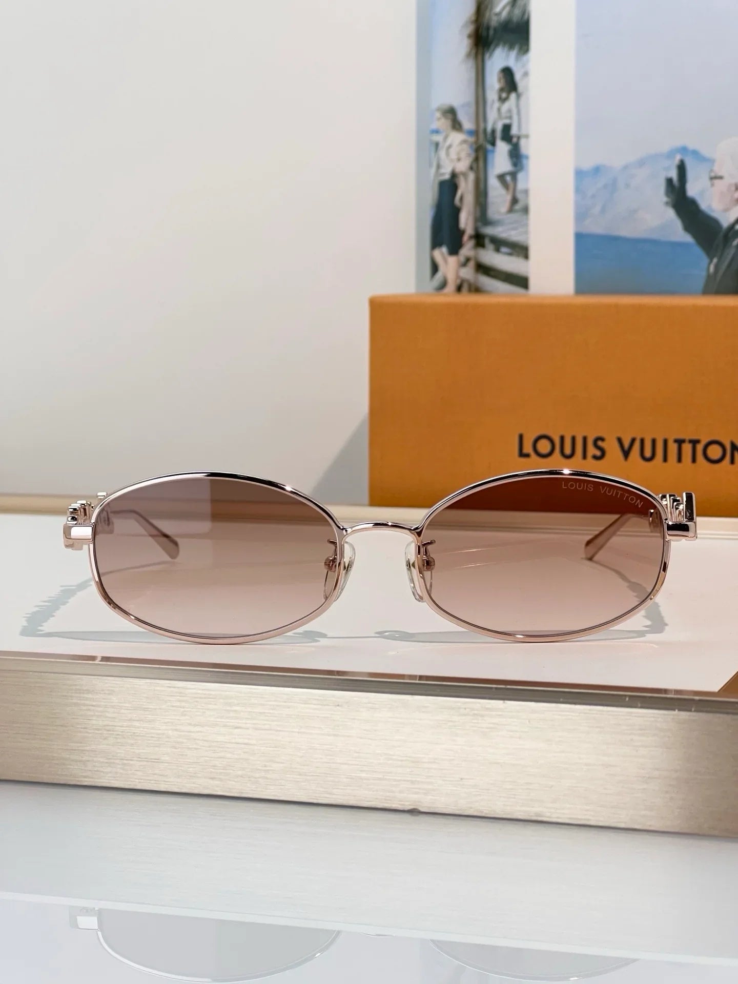 Louis Vuitton Z3171U LV Script Metal Round Sunglasses ✨