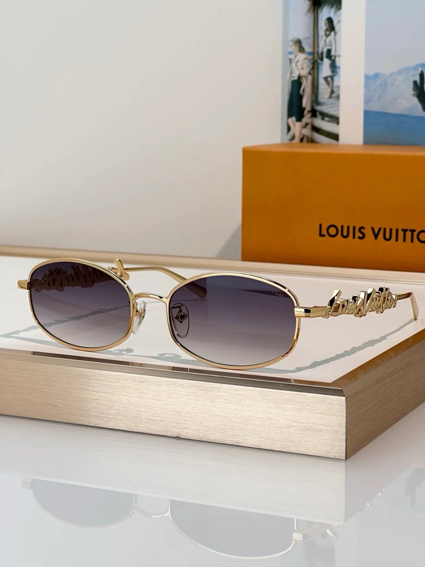 Louis Vuitton Z3171U LV Script Metal Round Sunglasses ✨