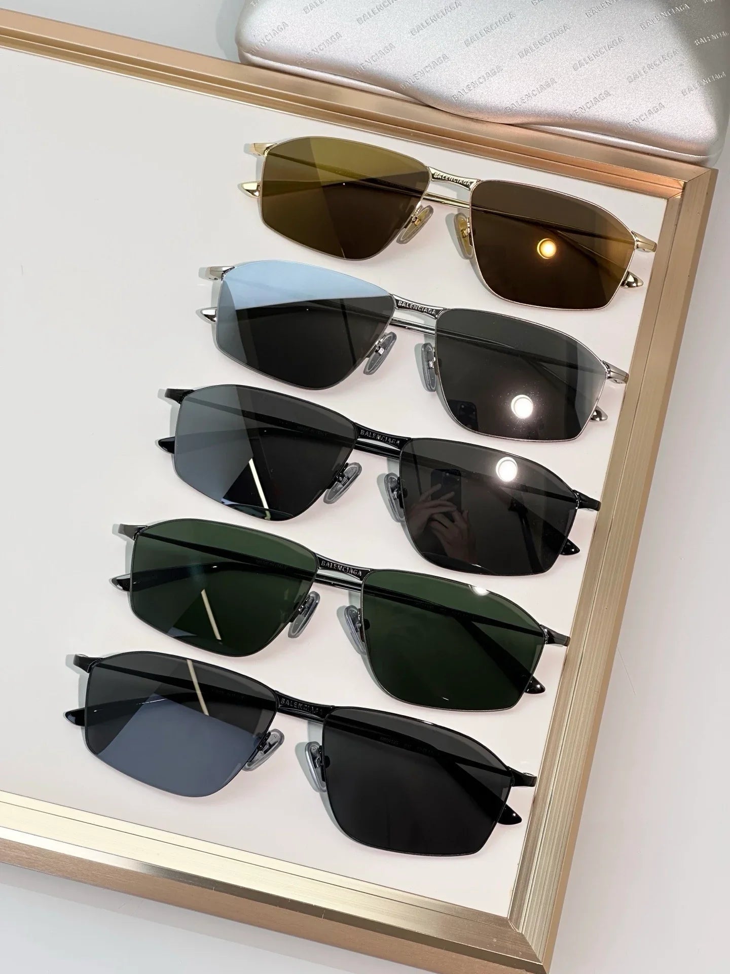 BALENCIAGA Metal Frame 62mm BB0413S Sunglassesđź–¤