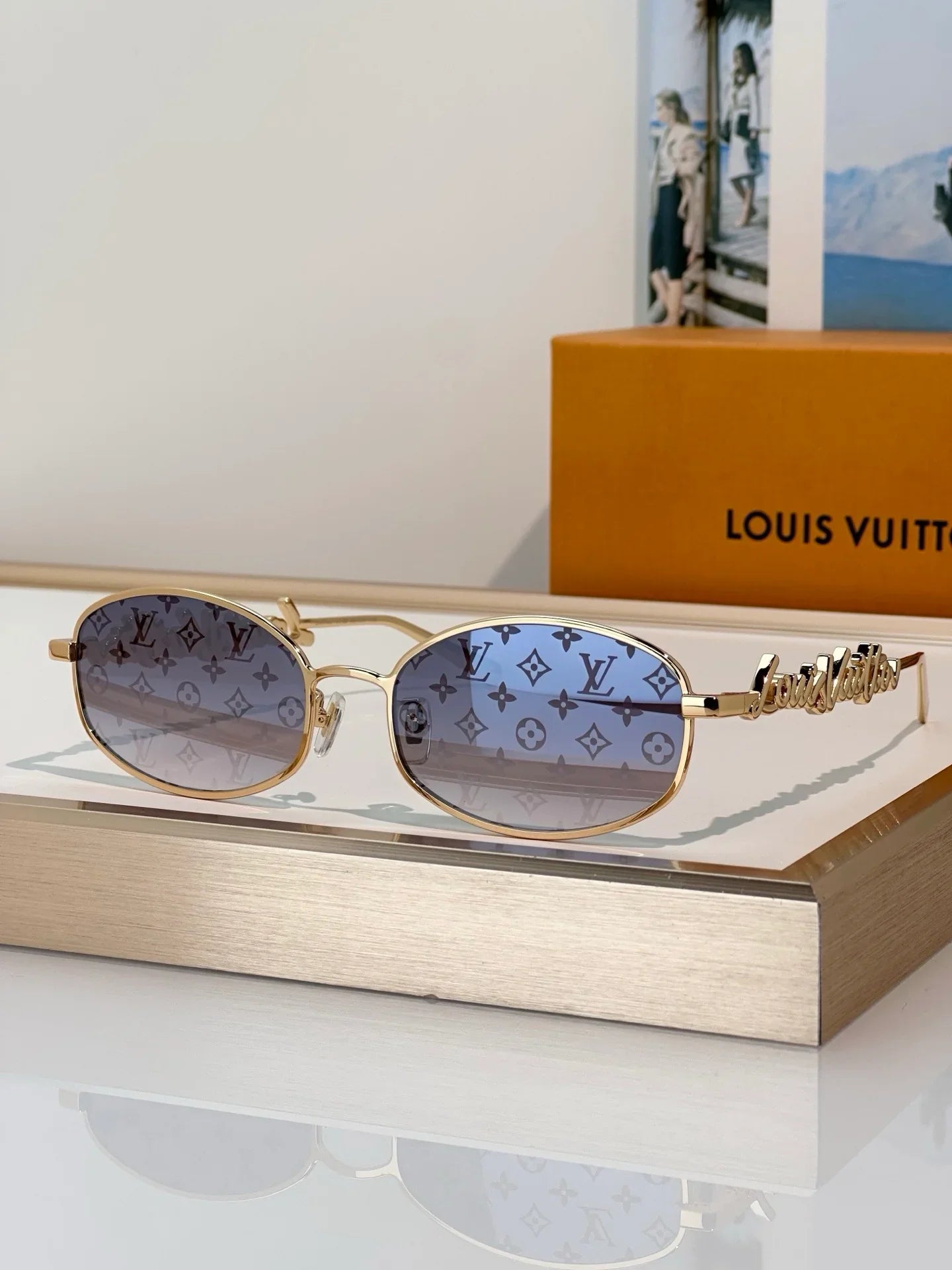 Louis Vuitton Z3171U LV Script Metal Round Sunglasses ✨
