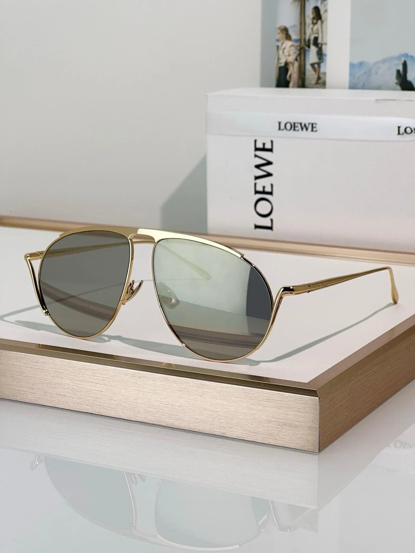 LOEWE Aviator-shaped 40180U Hillock Sunglasses ✨