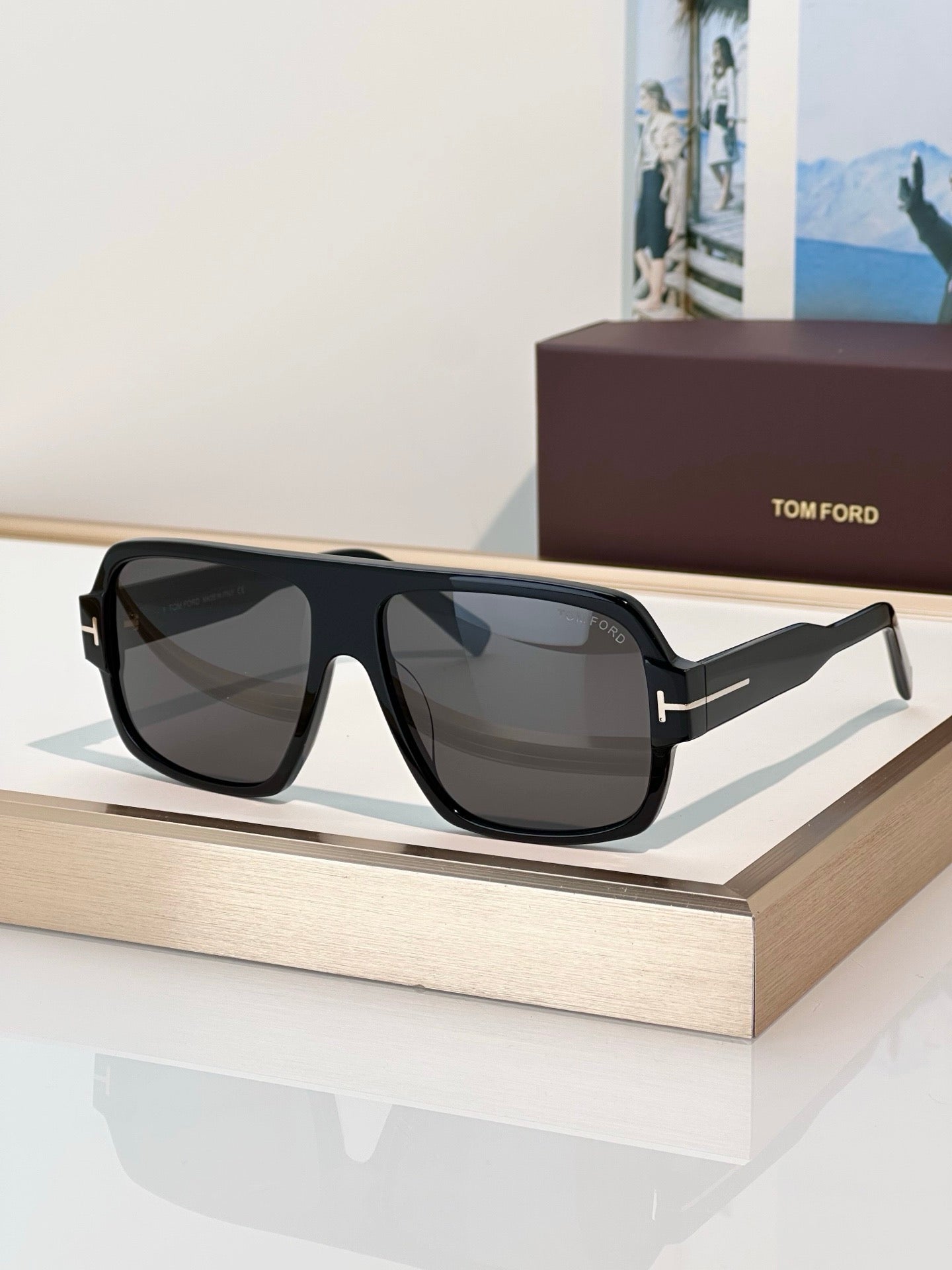 TOM FORD Camden TF933 01A Celebs Sunglasses 🔱